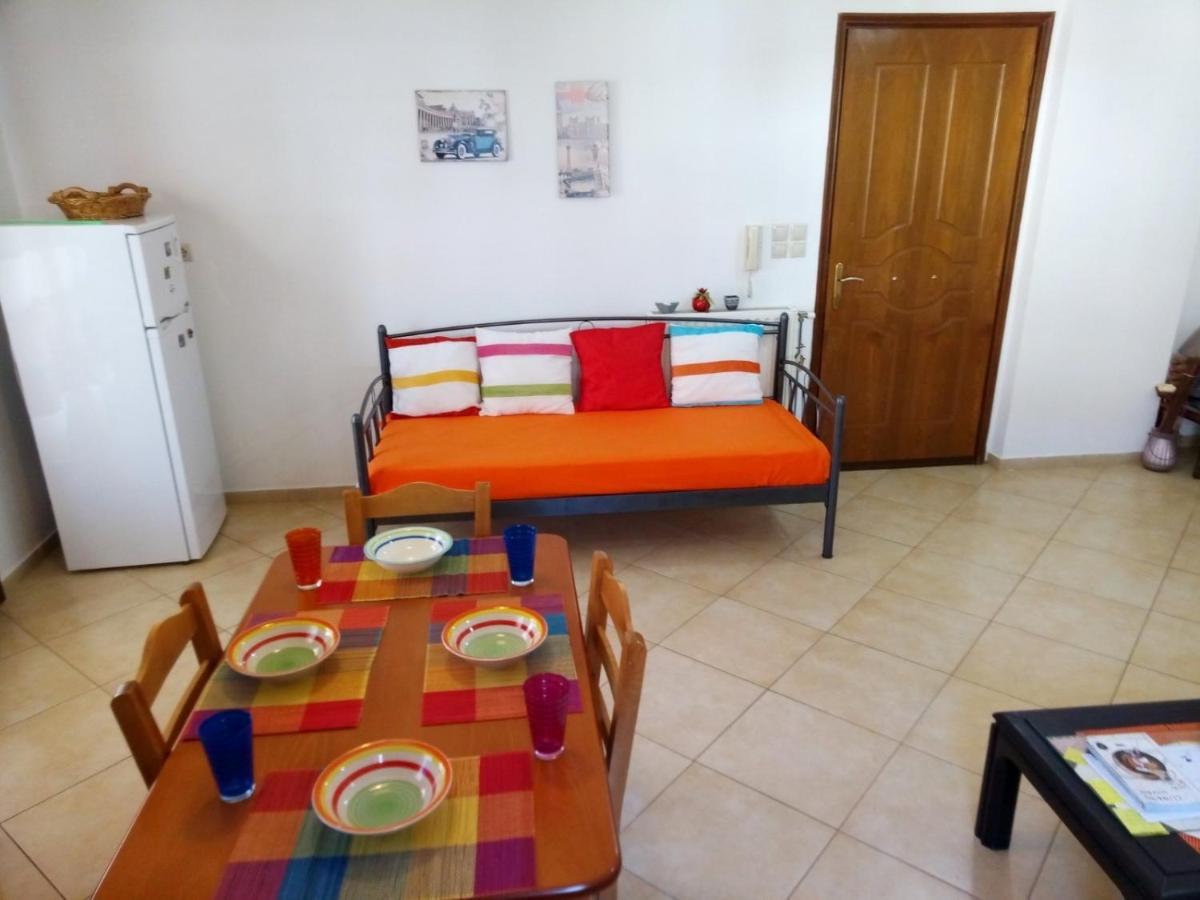 Apartamento Delicatessen House Leonídion Exterior foto